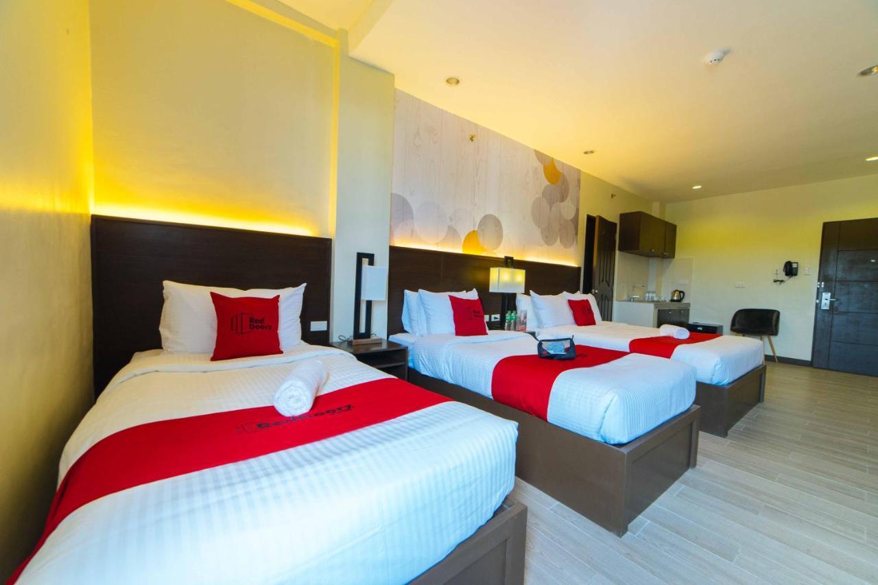 Reddoorz Premium @ Sta Rosa Tagaytay Road Hotel Silang Eksteriør billede
