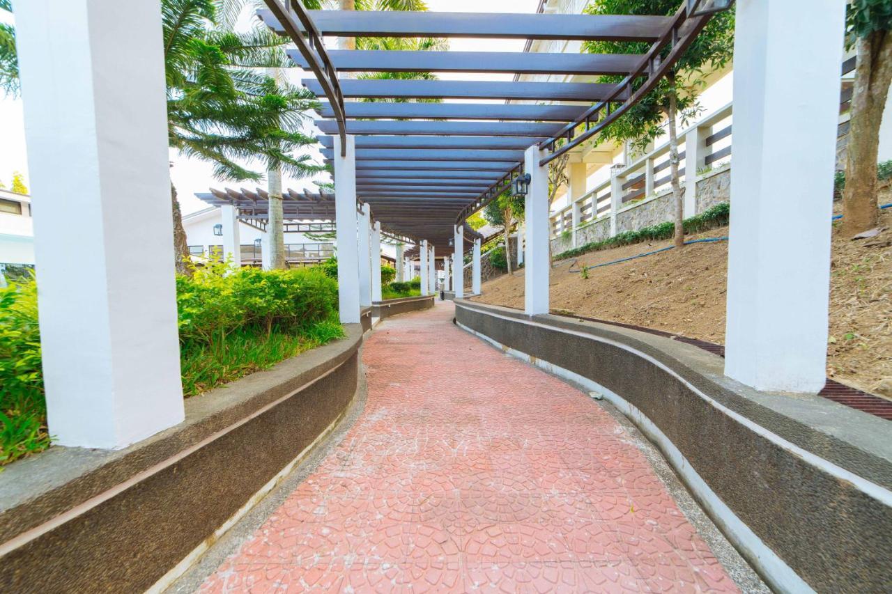 Reddoorz Premium @ Sta Rosa Tagaytay Road Hotel Silang Eksteriør billede