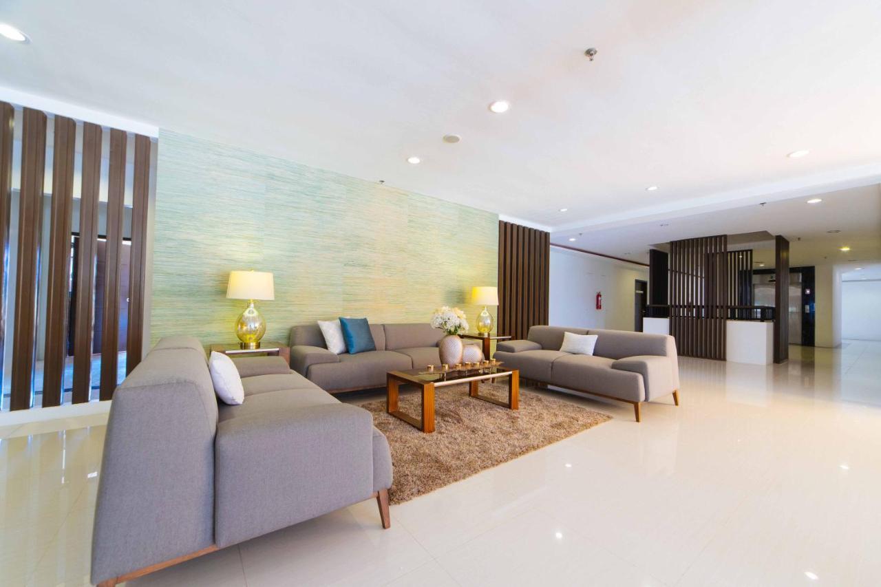 Reddoorz Premium @ Sta Rosa Tagaytay Road Hotel Silang Eksteriør billede