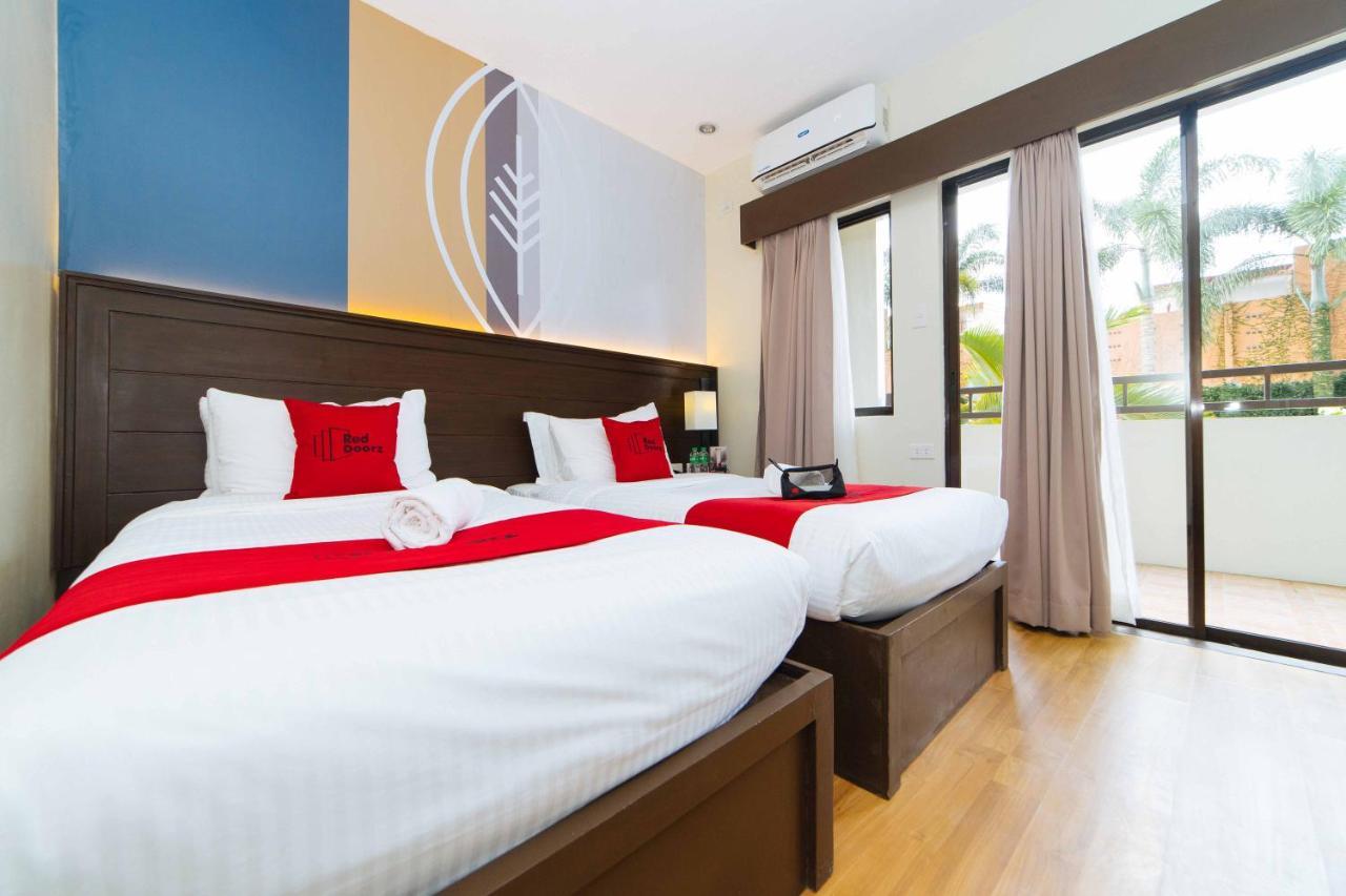 Reddoorz Premium @ Sta Rosa Tagaytay Road Hotel Silang Eksteriør billede