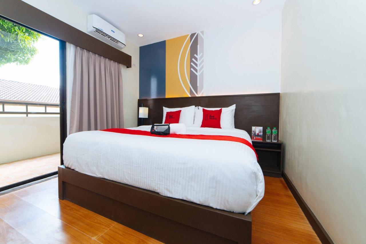 Reddoorz Premium @ Sta Rosa Tagaytay Road Hotel Silang Eksteriør billede